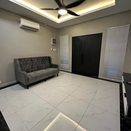Rosz Homestay Kuala Nerang Exterior photo