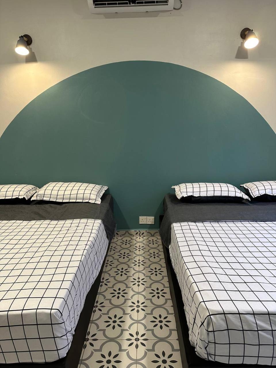 Rosz Homestay Kuala Nerang
