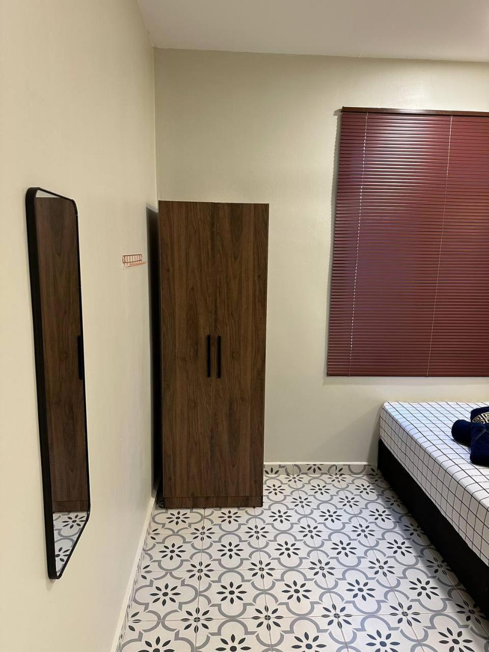 Homestay Rosz Kuala Nerang