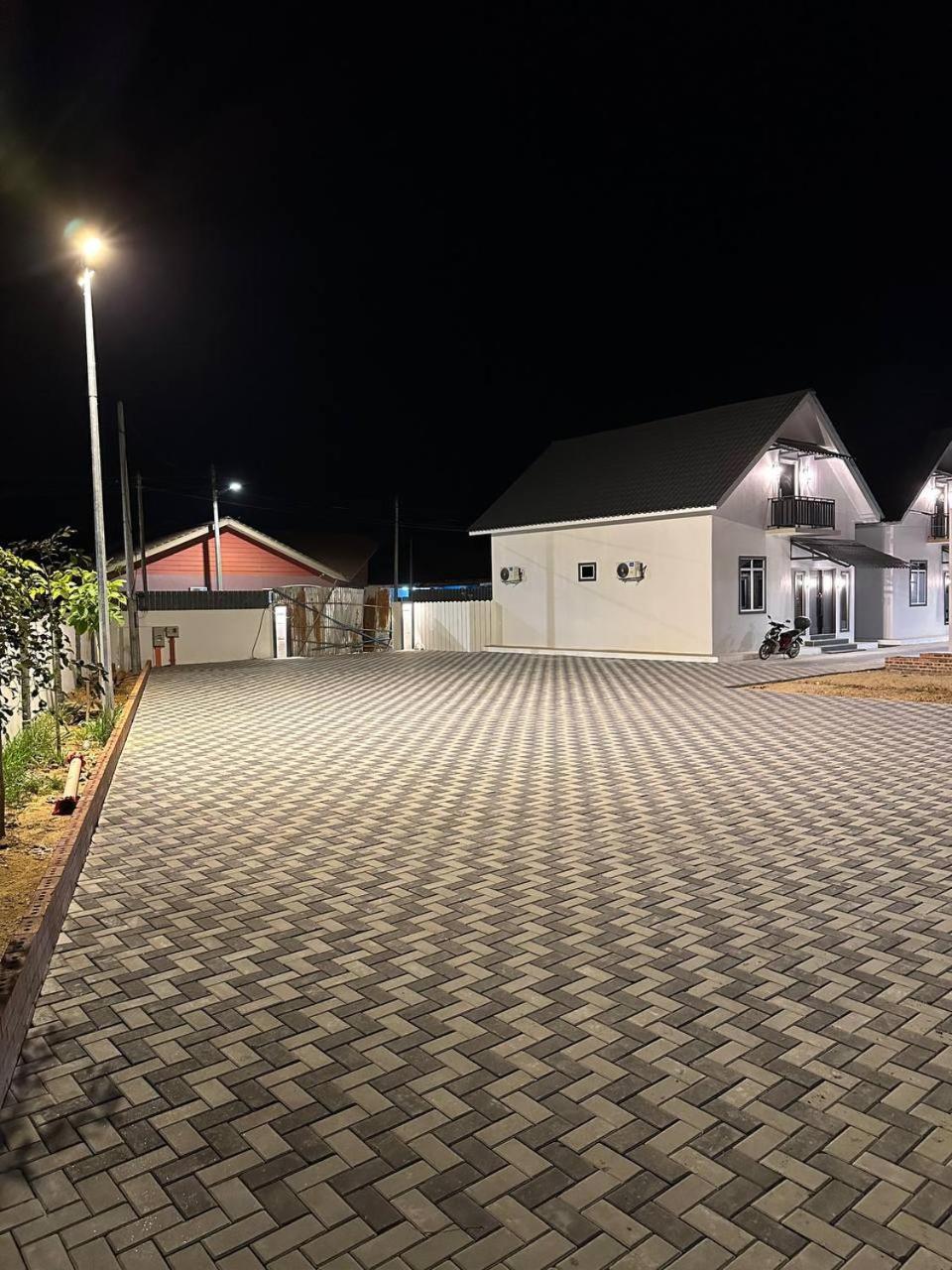 Rosz Homestay Kuala Nerang